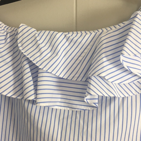 NWOT Calvin Klein off the shoulder top - Picture 4 of 8